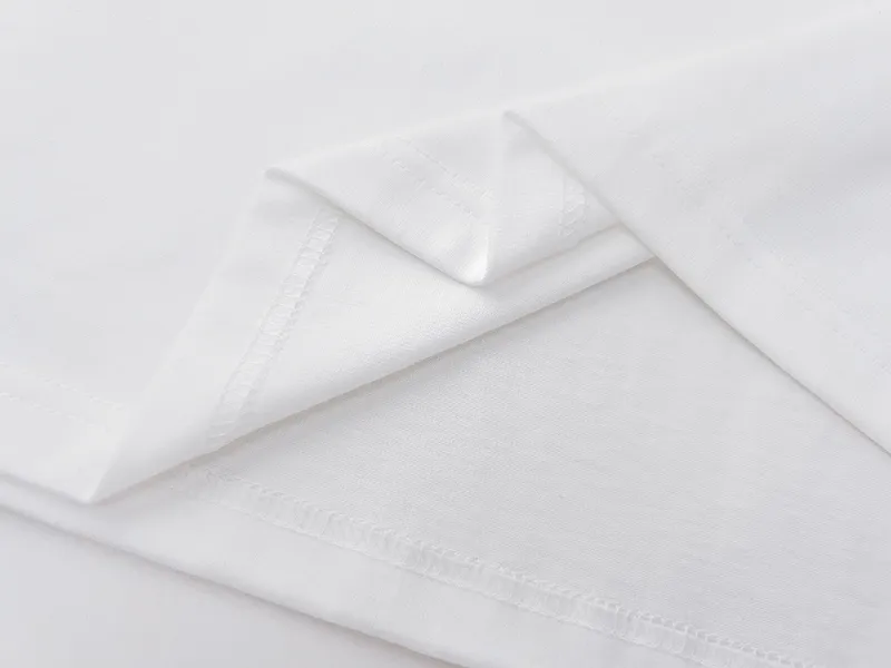 W610#P110💰 Stone Island logo printed front and back short-sleeved men's and women's loose casual T-shirts. Made of 260g combed cotton with 32-count double yarn. Double-threaded two-needle pressed thread. No deformation after long-term washing. Imported 3D printing. No fading. No cracking. Authentic pattern making. Double tags washed. Original packaging. Color: black-white. Size M-XXL.